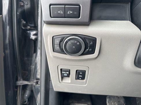 Used 2019 Ford F150 XLT w/ Equipment Group 302A Luxury image 18