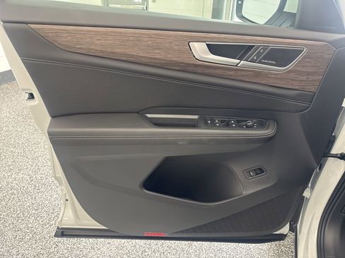 New 2026 Volkswagen Atlas SEL Premium R-Line image 13