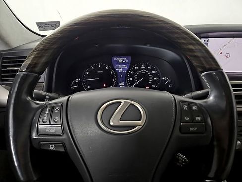 Used 2014 Lexus LS 460 L image 19