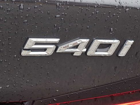Certified 2023 BMW 540i xDrive w/ Executive Package image 30