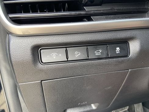 Used 2025 Kia Telluride S FWD image 50