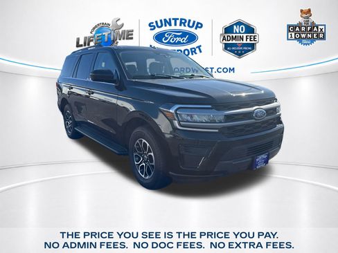 Used 2024 Ford Expedition XLT AWD/4WD image 1