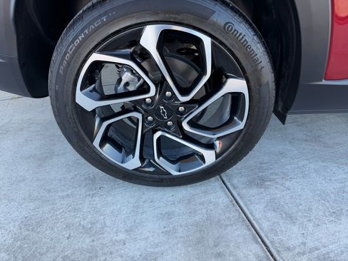 Used 2024 Chevrolet Trax RS w/ Driver Confidence Package image 26