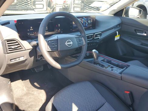 New 2026 Nissan Sentra SV image 9