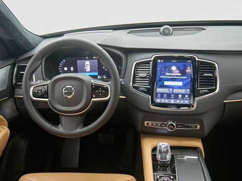 Certified 2023 Volvo XC90 T8 Ultimate w/ Lounge Package AWD/4WD image 27