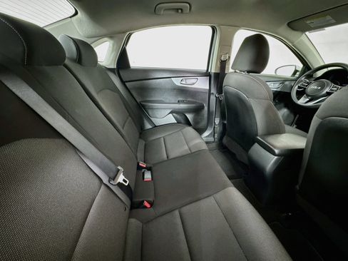 Used 2023 Kia Forte LXS FWD image 44