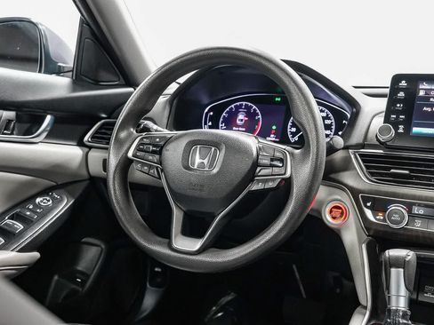 Used 2018 Honda Accord EX image 15