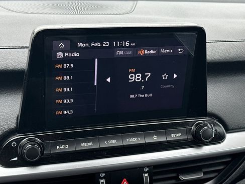 Used 2022 Kia Forte LXS w/ LXS Technology Package image 16