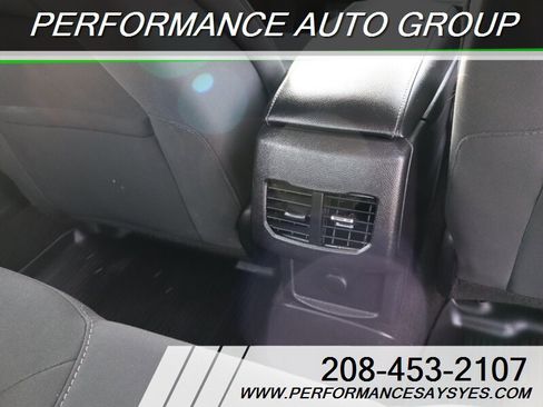 Used 2019 Ford Fusion SE image 12