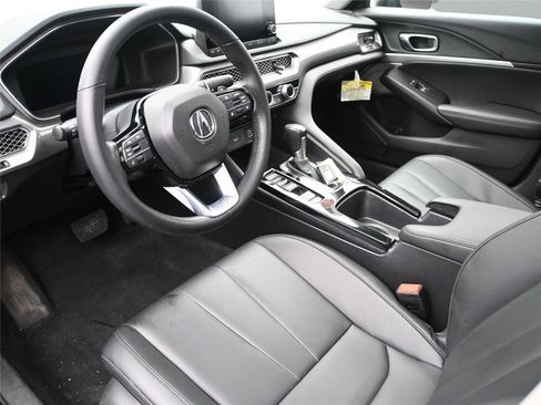 Used 2024 Acura Integra image 2