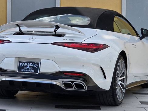 Used 2022 Mercedes-Benz SL 55 AMG 4MATIC image 11