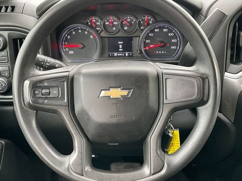 Used 2020 Chevrolet Silverado 2500 Custom w/ Custom Value Package image 29