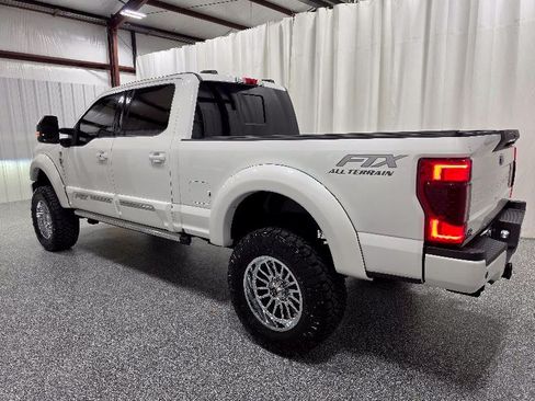 Used 2020 Ford F250 Lariat w/ Lariat Ultimate Package AWD/4WD image 8