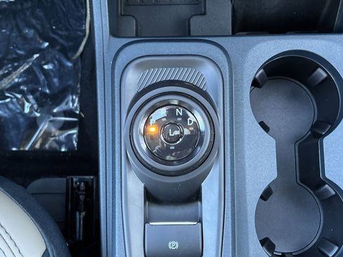 New 2025 Ford Maverick Lariat w/ 4K Tow Package image 22