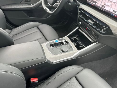 Used 2025 BMW i4 eDrive40 w/ Premium Package image 32