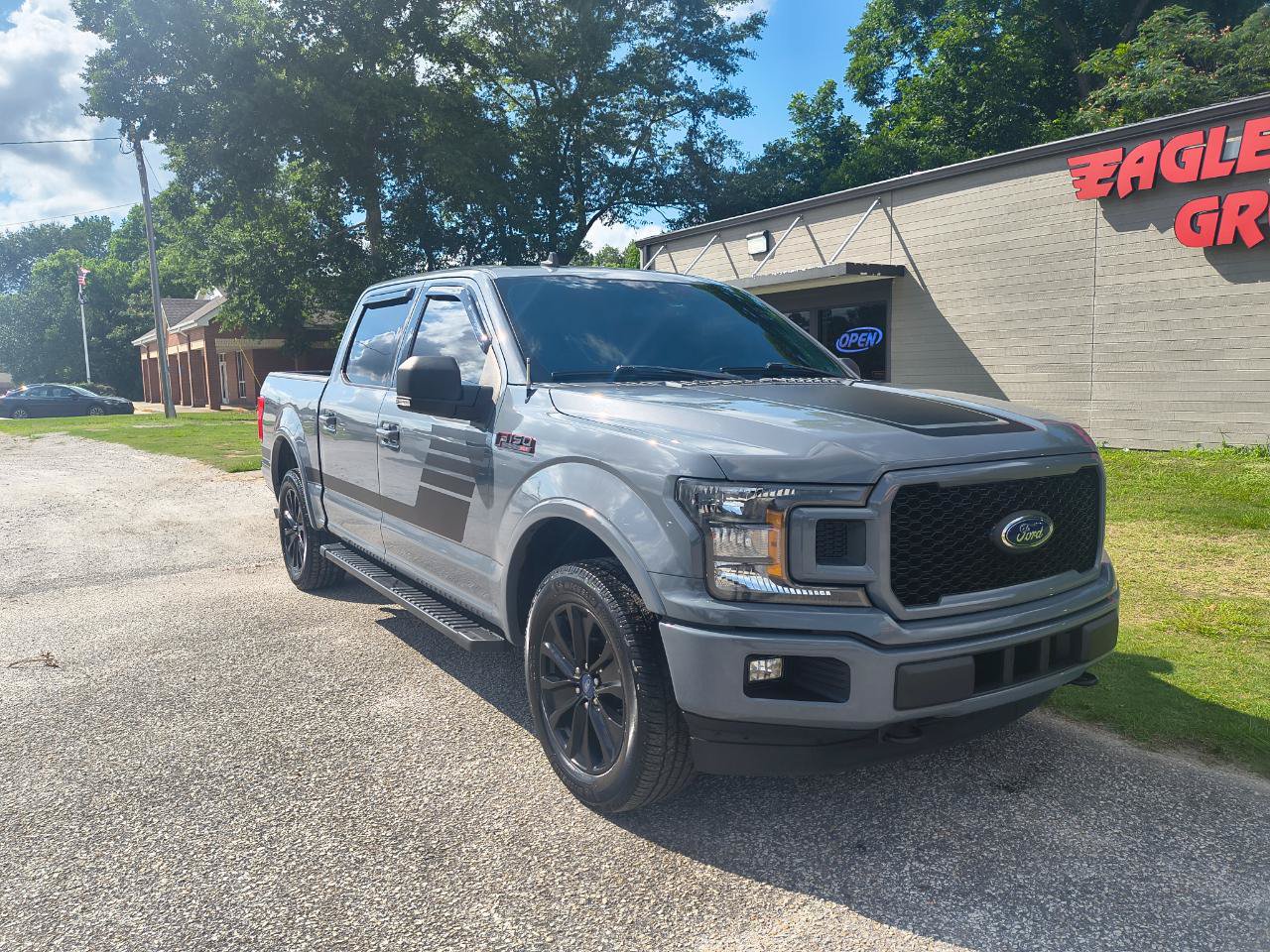 Used 2019 Ford F150 XLT w/ Equipment Group 302A Luxury AWD/4WD image 2