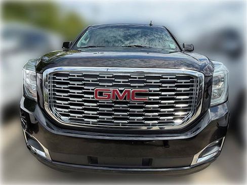 Used 2020 GMC Yukon XL Denali w/ Enhanced Security Package RWD image 2