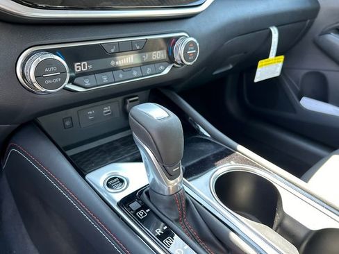 New 2025 Nissan Altima 2.5 SR w/ SR Premium Package image 18