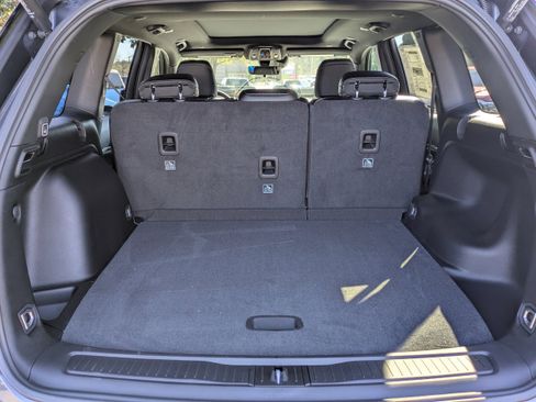 New 2025 Jeep Grand Cherokee Limited image 14