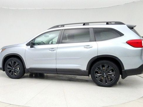 Used 2022 Subaru Ascent Onyx Edition image 7