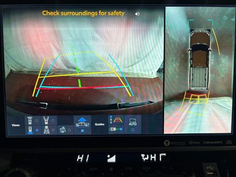 Used 2024 Toyota Tundra Limited image 19