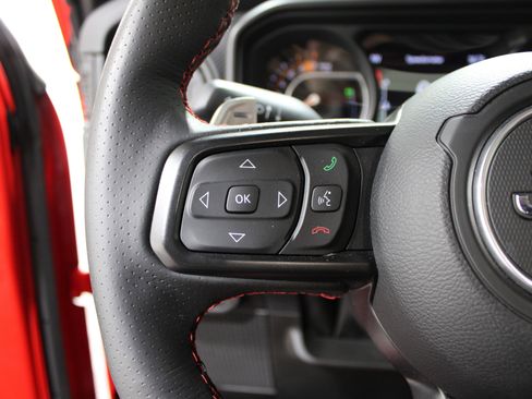 Used 2024 Jeep Wrangler Unlimited Rubicon 392 image 9