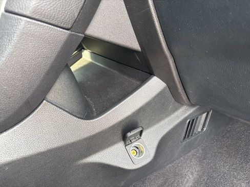 Used 2024 Ford Edge SEL image 23