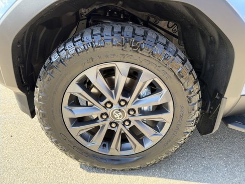 Used 2026 Toyota Land Cruiser w/ Premium Package image 11