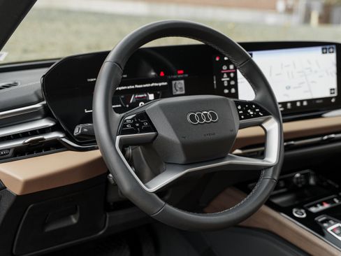 Used 2025 Audi A5 2.0T Premium w/ Convenience Package image 10