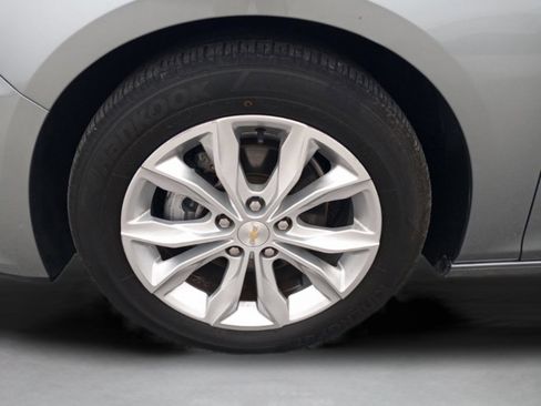 Used 2024 Chevrolet Malibu LT image 38