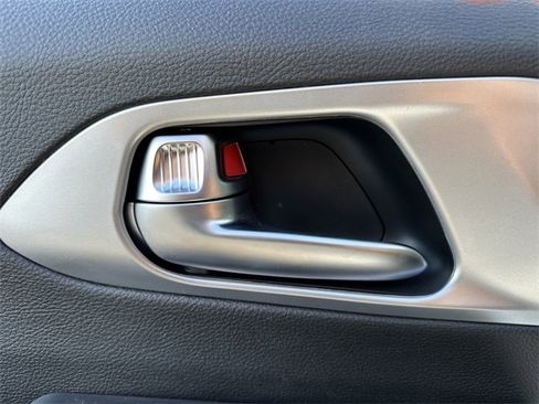 New 2026 Chrysler Pacifica Limited w/ S Appearance Package image 33