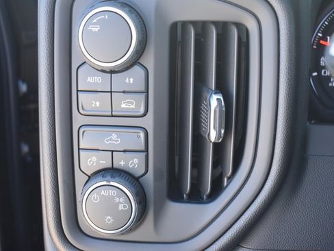 New 2026 Chevrolet Silverado 1500 Custom image 27