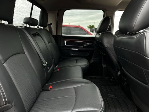 Used 2018 RAM 3500 Laramie w/ Convenience Group AWD/4WD image 30