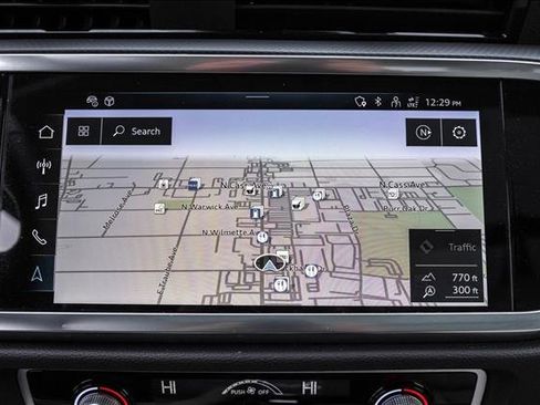 Certified 2025 Audi Q3 2.0T Premium Plus w/ Premium Plus Package image 17