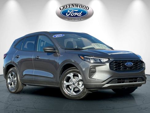 New 2025 Ford Escape ST-Line w/ Equipment Group 301A image 2