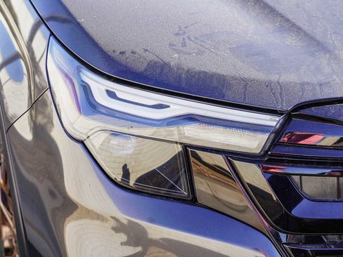 Certified 2025 Subaru Forester Sport image 6