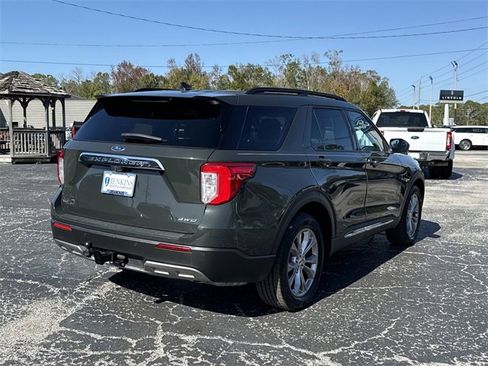 Certified 2021 Ford Explorer XLT w/ Equipment Group 202A image 51