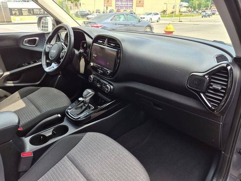 Certified 2023 Kia Soul EX FWD image 25