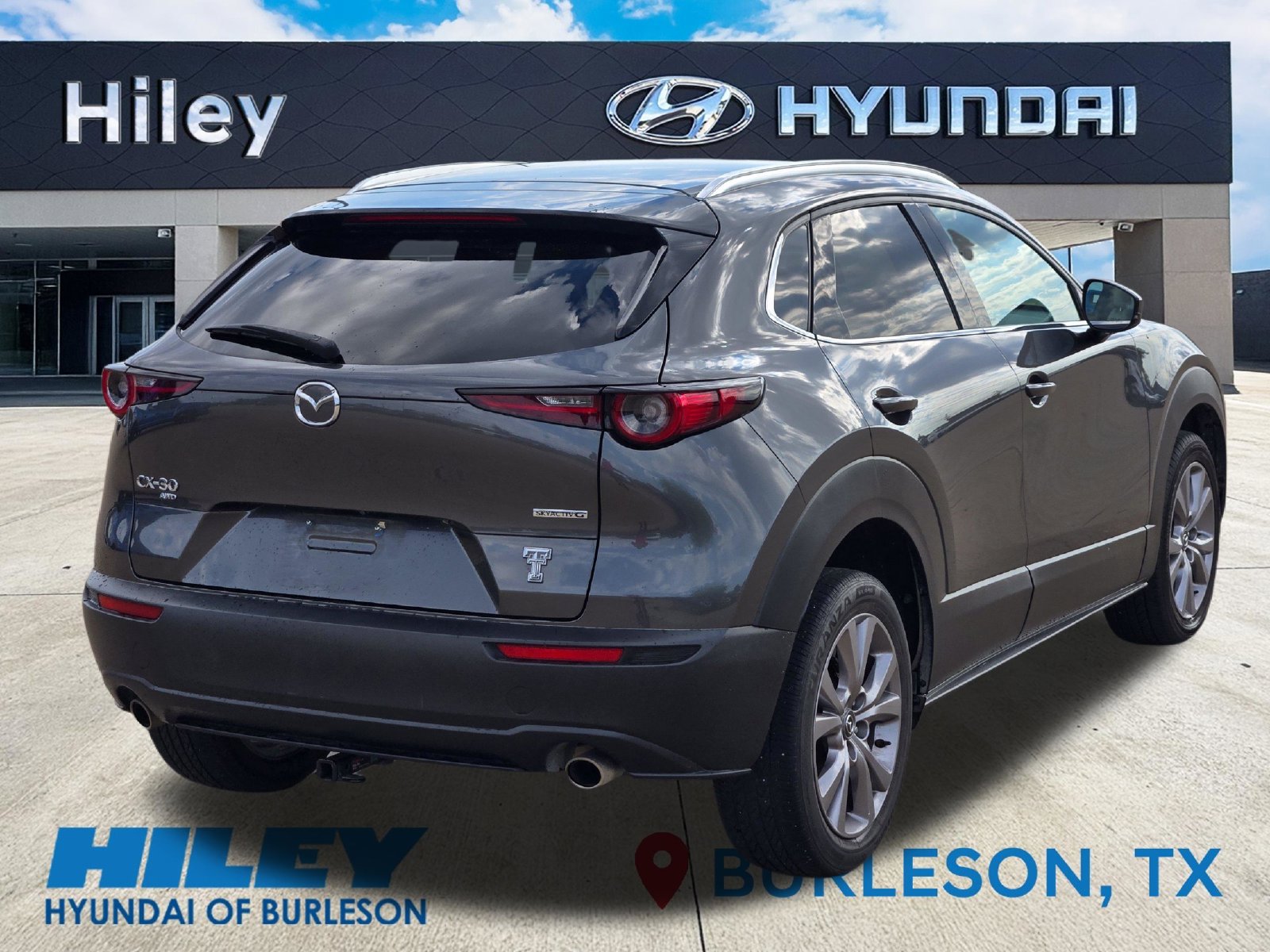 Used 2022 MAZDA CX-30 AWD 2.5 S w/ Premium Package image 4