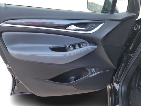 Used 2024 Buick Enclave Essence w/ Experience Buick Package image 18