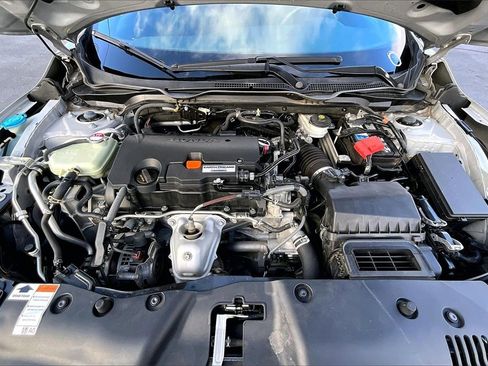 Used 2019 Honda Civic Sport image 10