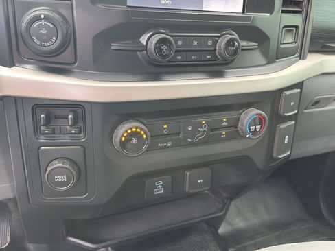 Used 2021 Ford F150 XL w/ Equipment Group 101A High RWD image 26
