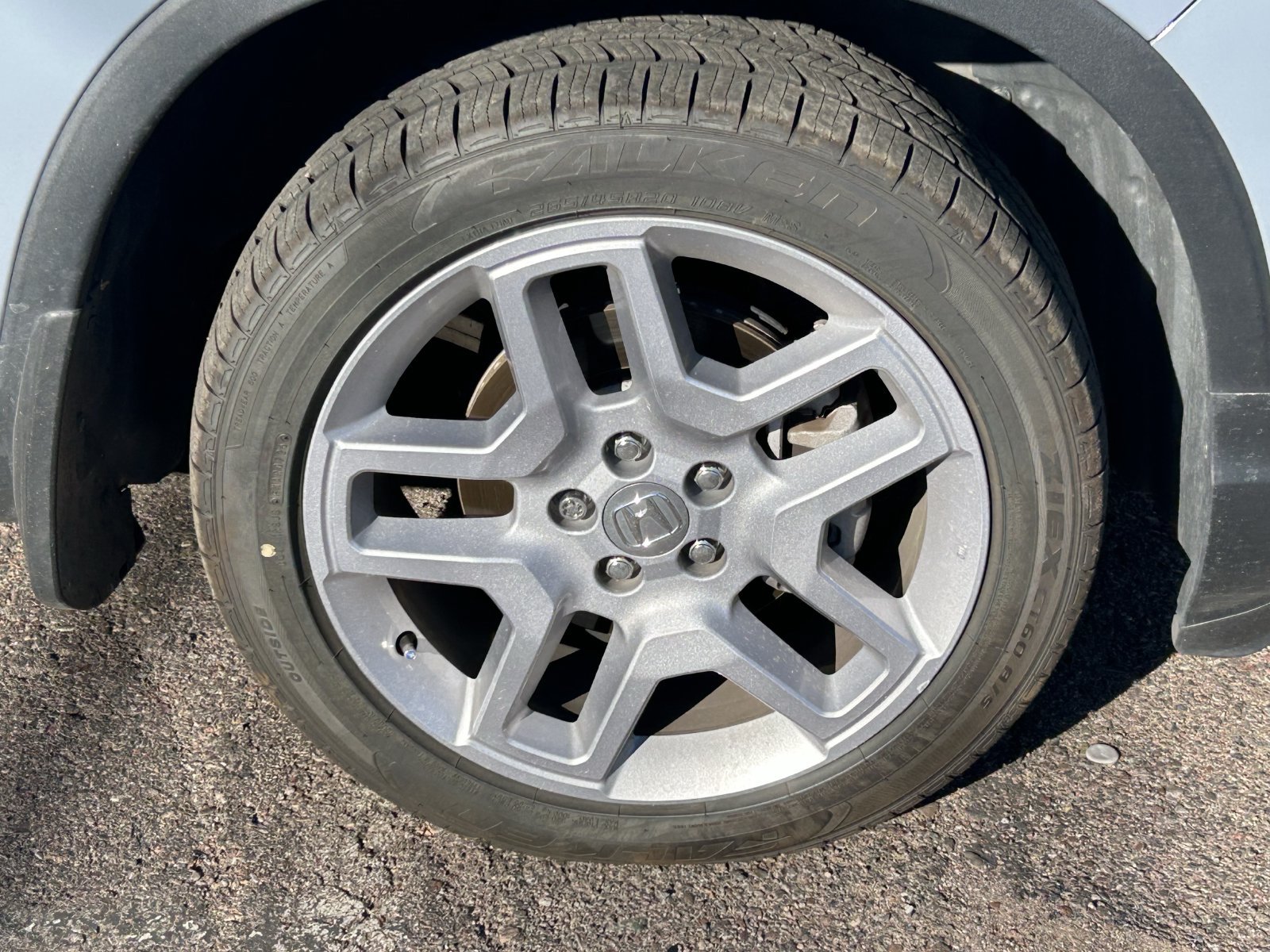 Used 2024 Honda Passport EX-L image 11