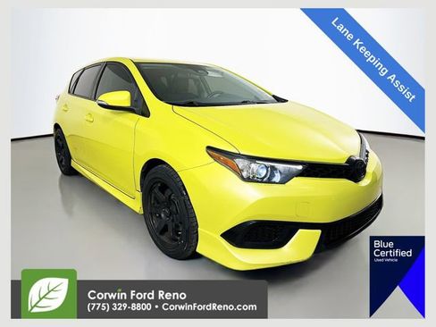 Used 2017 Toyota Corolla iM image 1