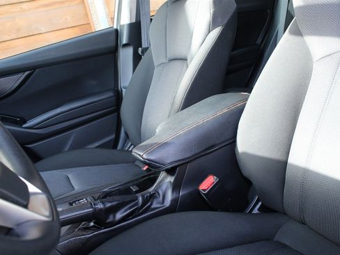 Used 2019 Subaru Impreza 2.0i Premium image 21