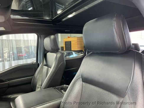 Used 2024 Ford F150 Lariat AWD/4WD image 10