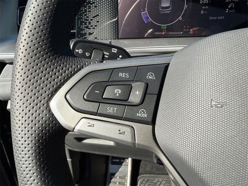 New 2026 Volkswagen Tiguan SE R-Line image 16