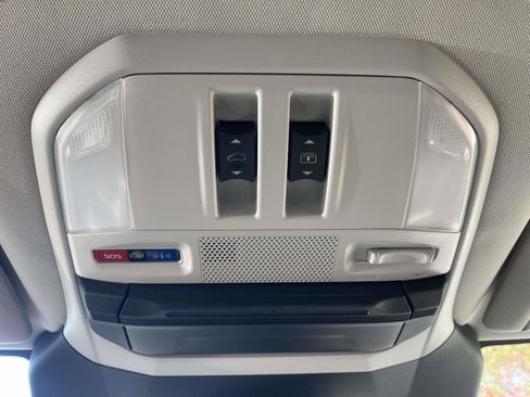 New 2025 Subaru Ascent Limited w/ Popular Package #2 image 12