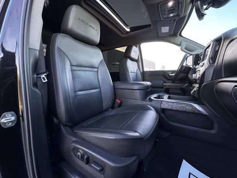 Used 2023 GMC Sierra 2500 Denali w/ Denali Black Diamond Edition image 35