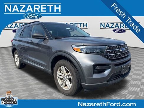 Used 2023 Ford Explorer XLT w/ Class IV Trailer Tow Package AWD/4WD image 1